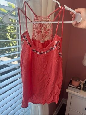 Women’s Coral Crochet-Back Embroidered Cami